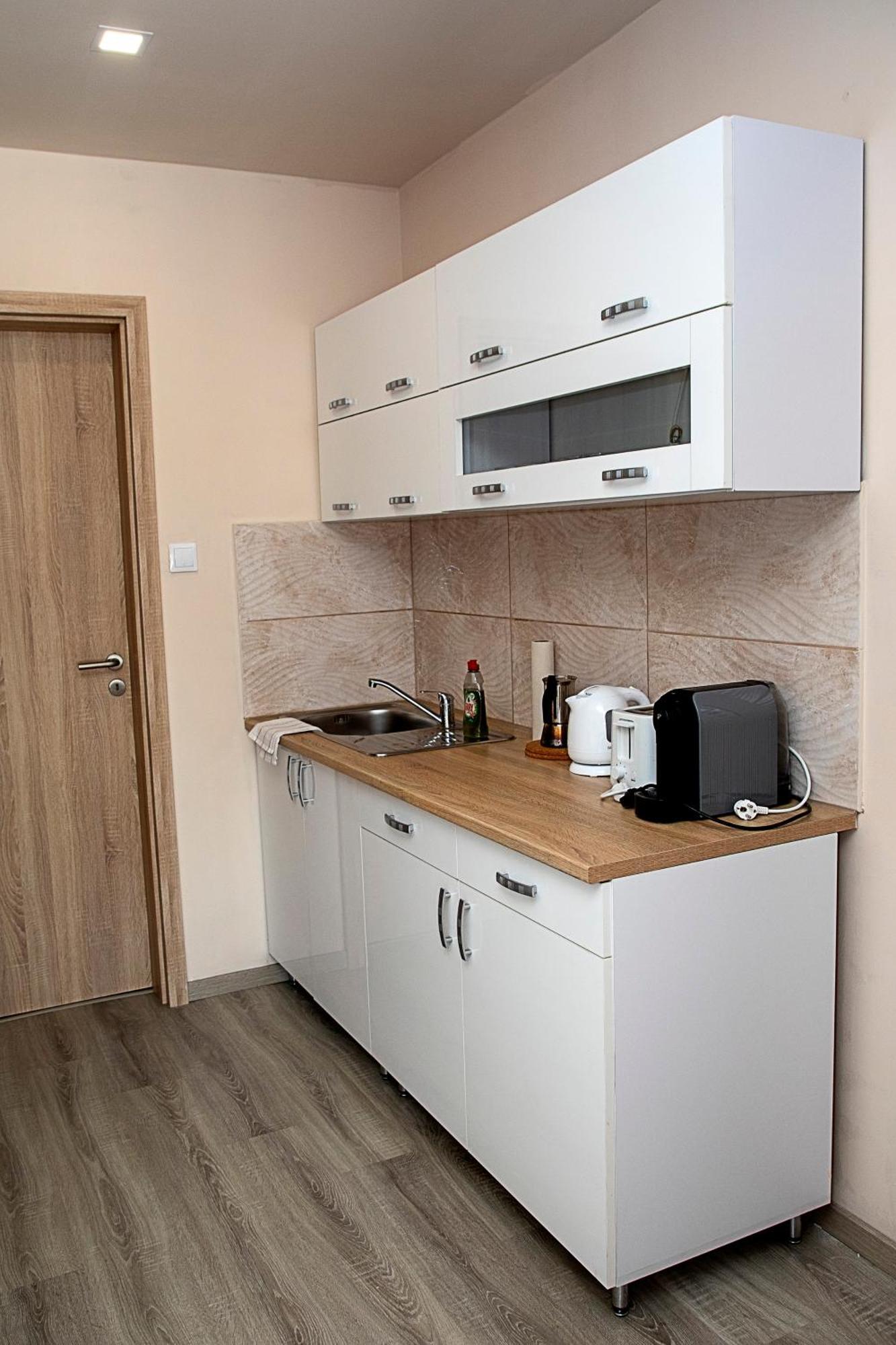 Lux Apartman Buek Exterior photo